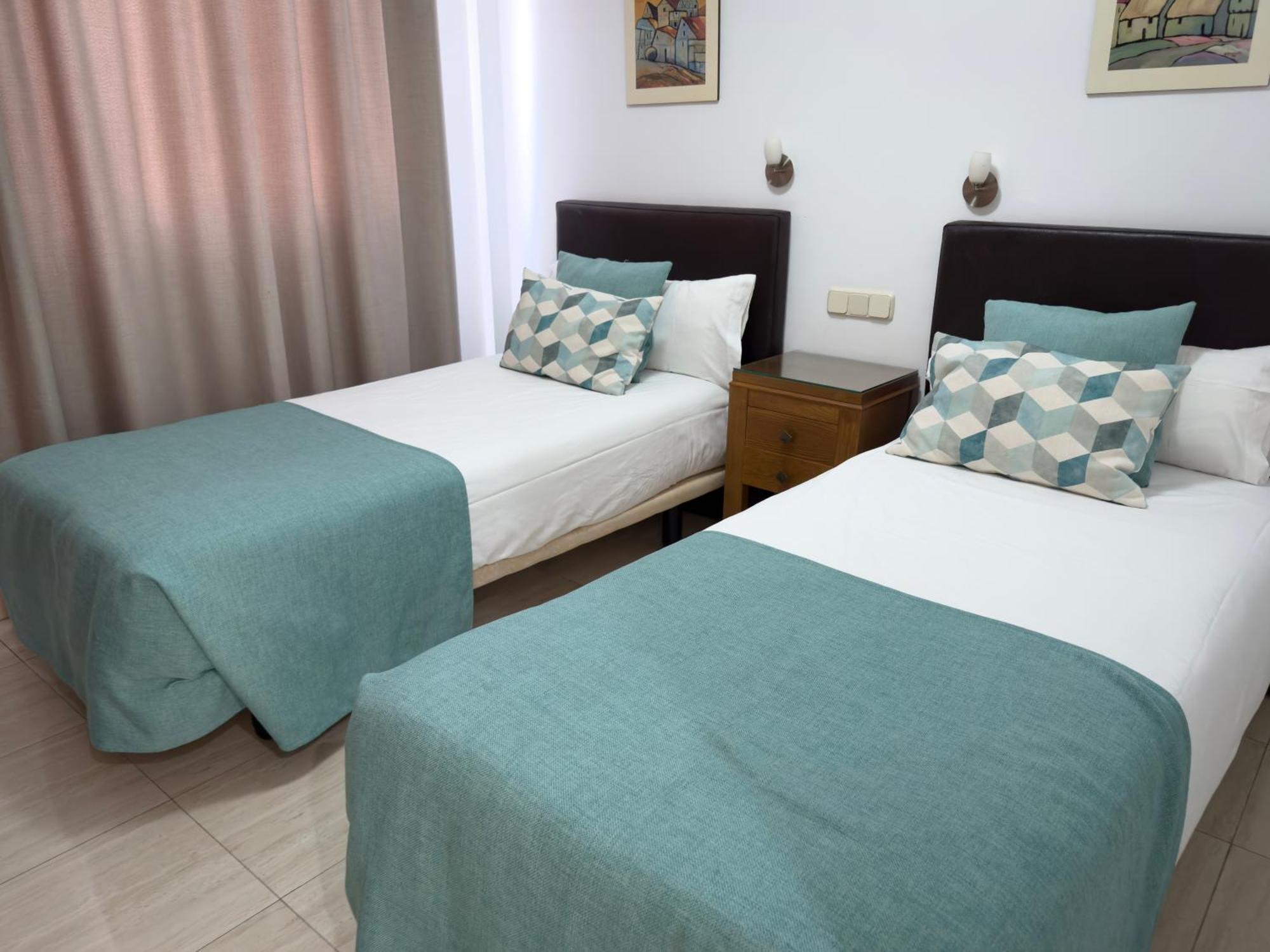 Holiday Club Sol Amadores Aparthotel 4*