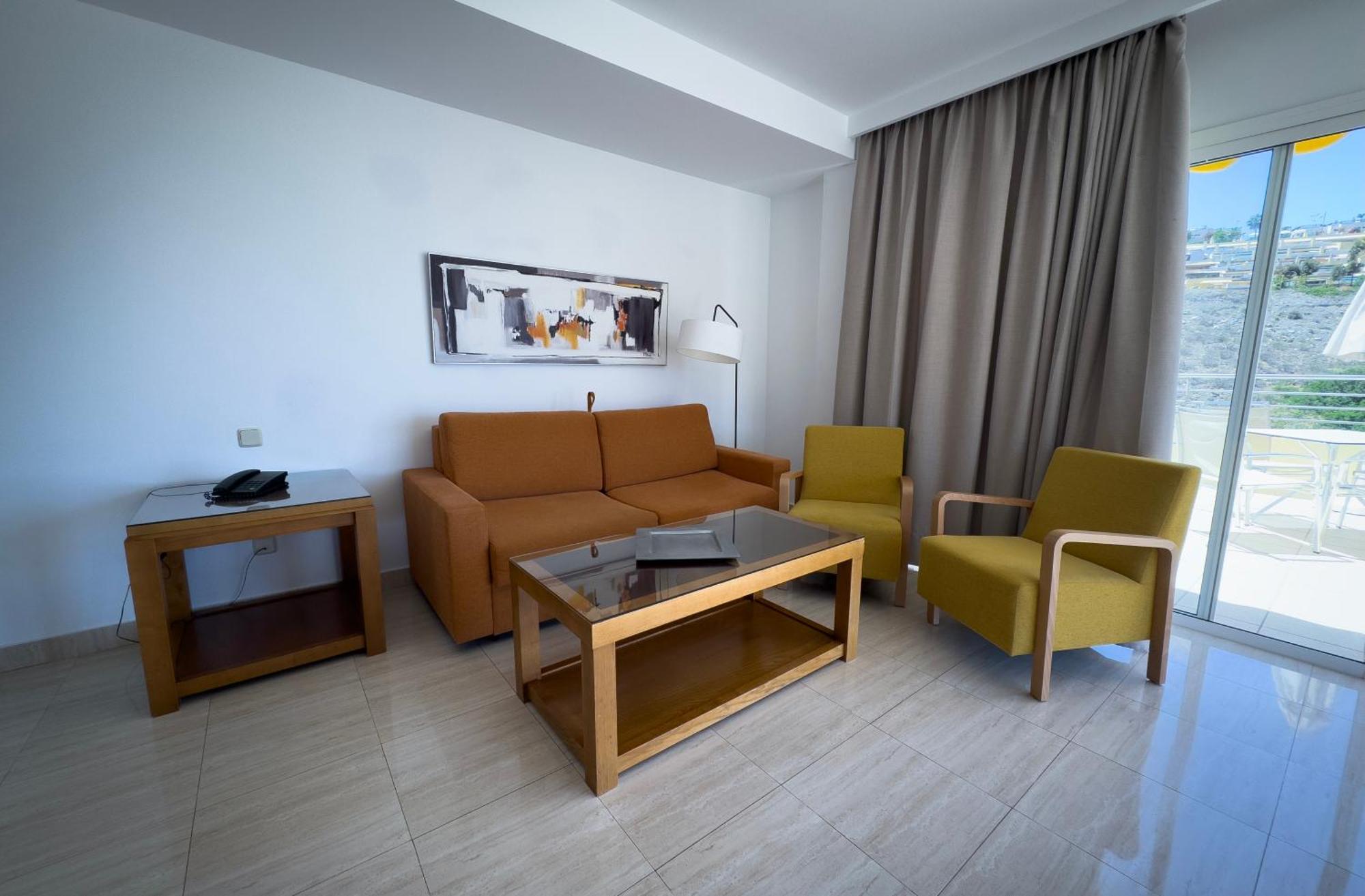 Holiday Club Sol Amadores 4*