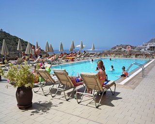 Apartahotel Club Sol Amadores 4*